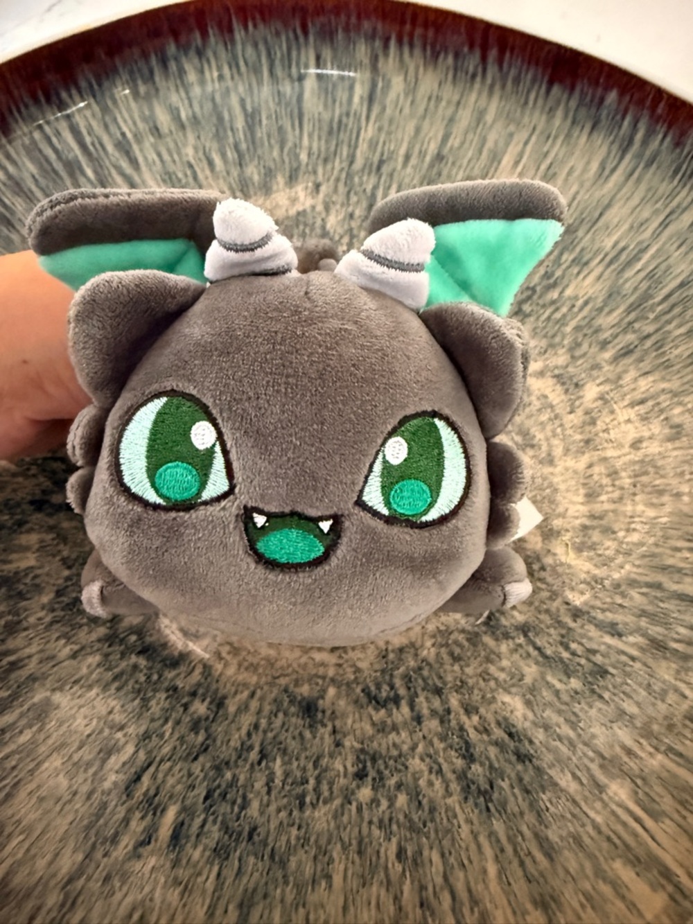 Rare limited edition 6” Dragon cat plush CATFACE
